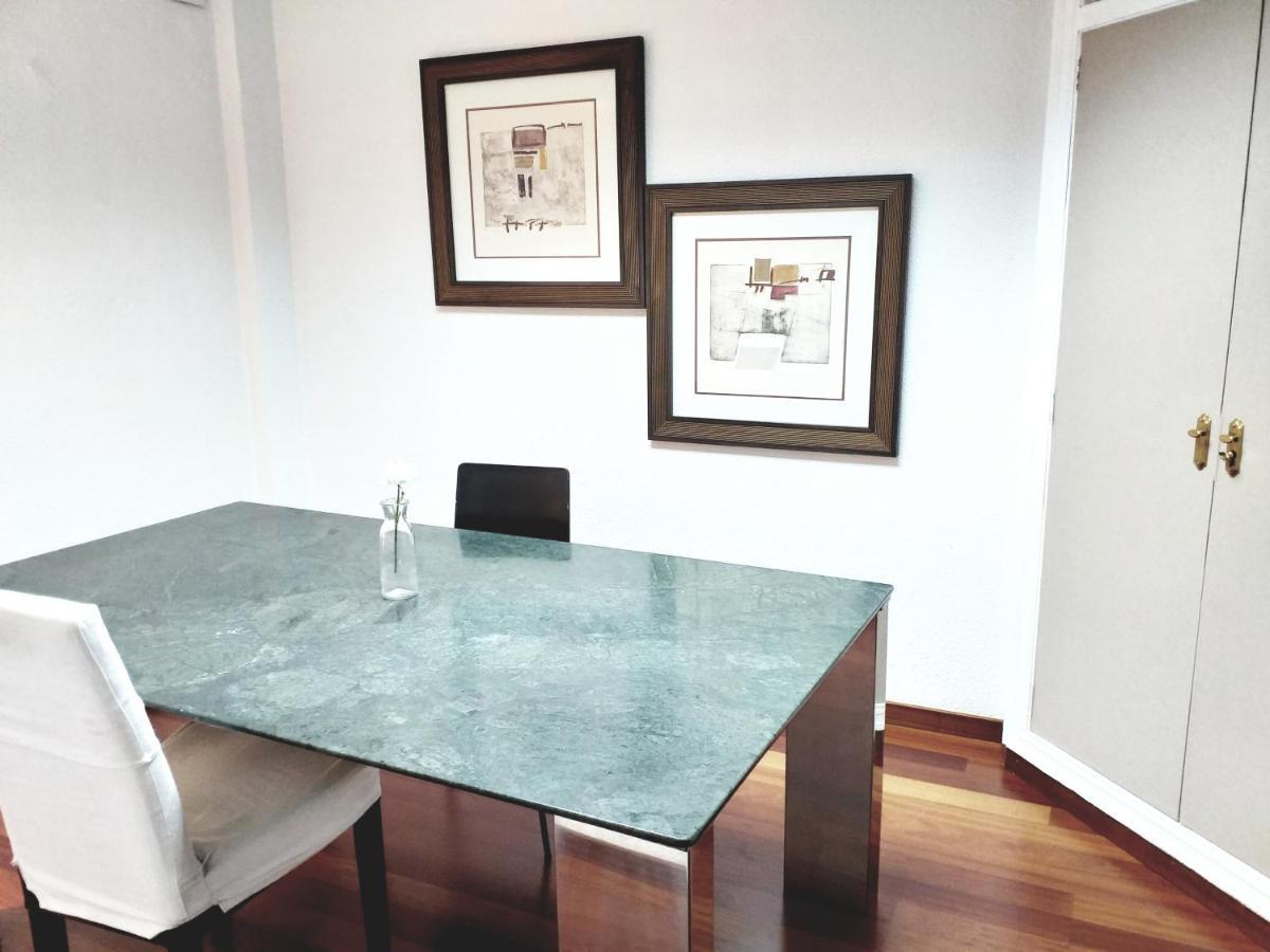 Large Apartment With Large And Sunny Terrace - Garden & Outdoor Gym , Alicante Center Exterior photo